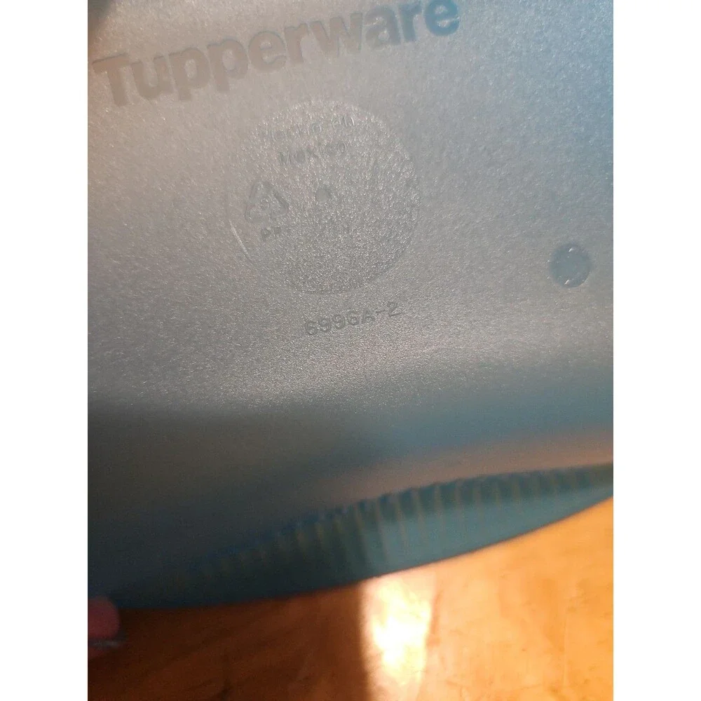 Tupperware Microwave Breakfast Maker For Eggs, Oatmeal, Omelets #6996
